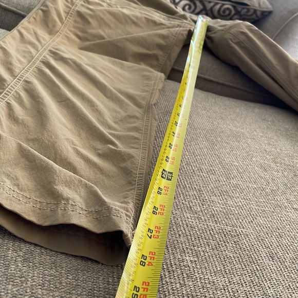 The North Face khaki hiking pants - sz 16 - Picture 10 of 13